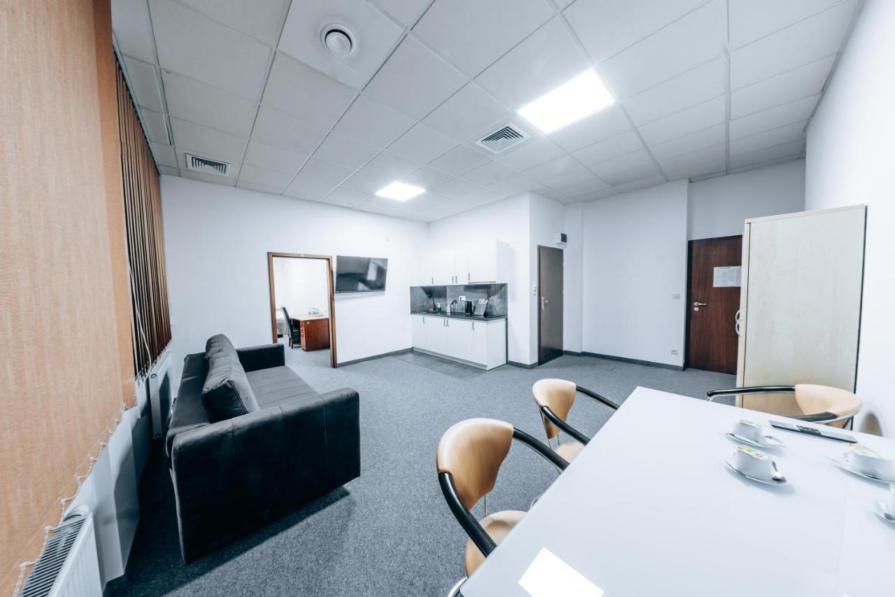 Apartamenty Expo Nadarzyn 3Rooms Kajetany Dış mekan fotoğraf