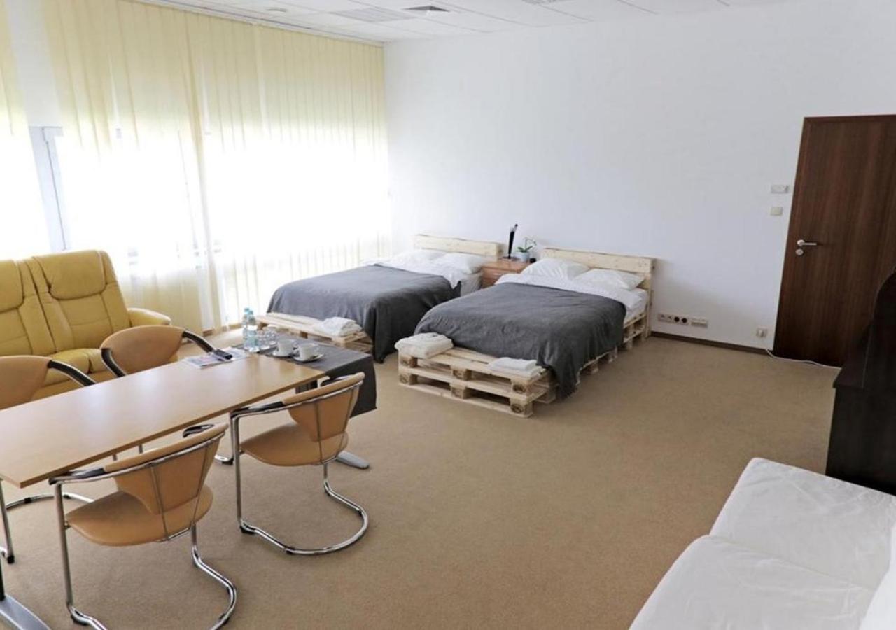 Apartamenty Expo Nadarzyn 3Rooms Kajetany Dış mekan fotoğraf